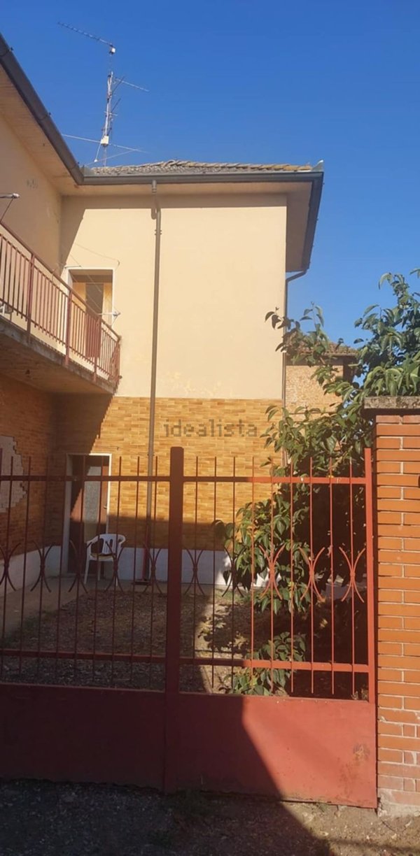 casa indipendente in vendita a Castelnuovo Bocca d'Adda
