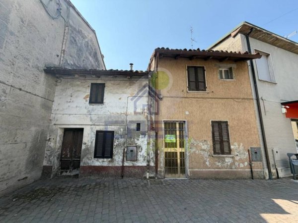 casa indipendente in vendita a Castelnuovo Bocca d'Adda