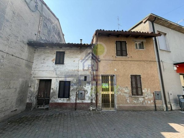 casa indipendente in vendita a Castelnuovo Bocca d'Adda