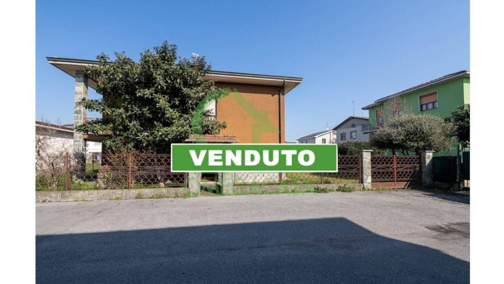 casa indipendente in vendita a Castiglione d'Adda