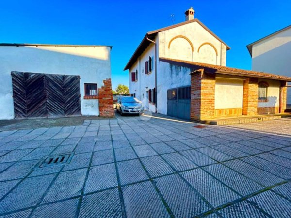 casa indipendente in vendita a Castiglione d'Adda