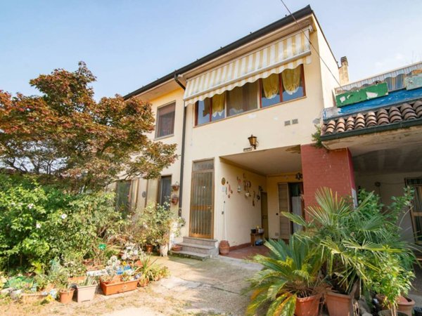 appartamento in vendita a Castiglione d'Adda