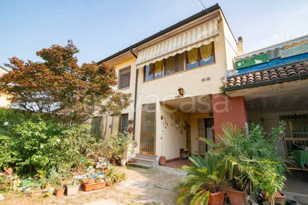 appartamento in vendita a Castiglione d'Adda