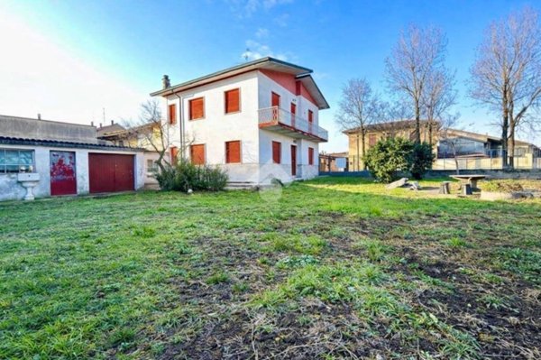 casa indipendente in vendita a Castiglione d'Adda
