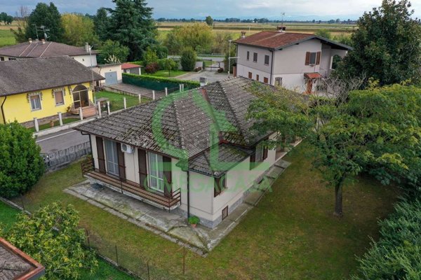 casa indipendente in vendita a Castiglione d'Adda