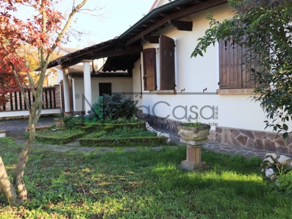 casa indipendente in vendita a Castiglione d'Adda