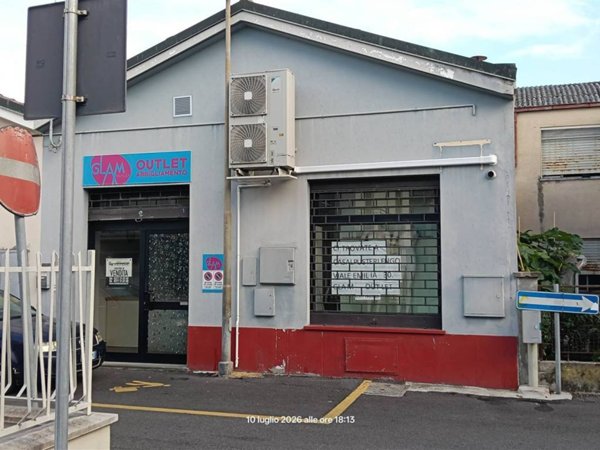 ufficio in vendita a Castiglione d'Adda