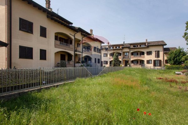 appartamento in vendita a Castiraga Vidardo
