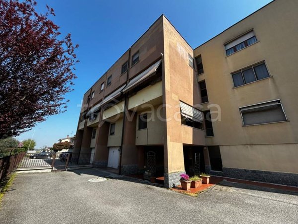 appartamento in vendita a Castiraga Vidardo in zona Vidardo