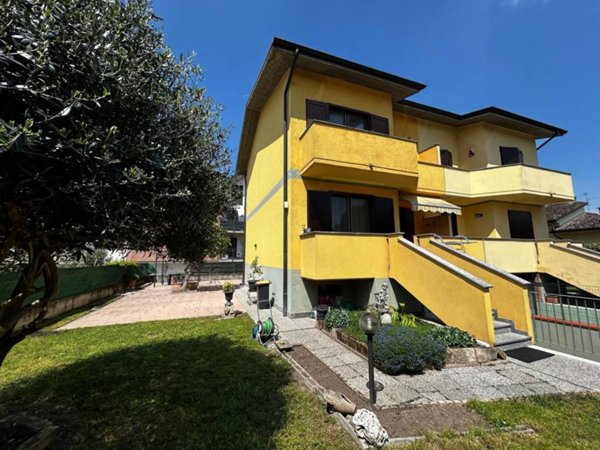 casa indipendente in vendita a Castiraga Vidardo