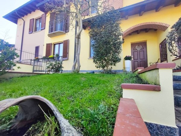 casa indipendente in vendita a Castiraga Vidardo