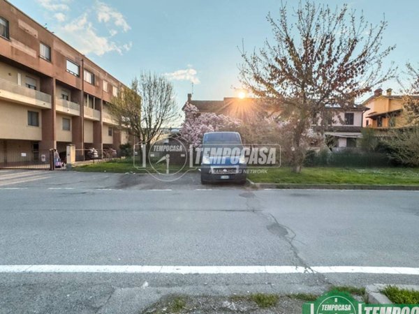 appartamento in vendita a Castiraga Vidardo in zona Vidardo