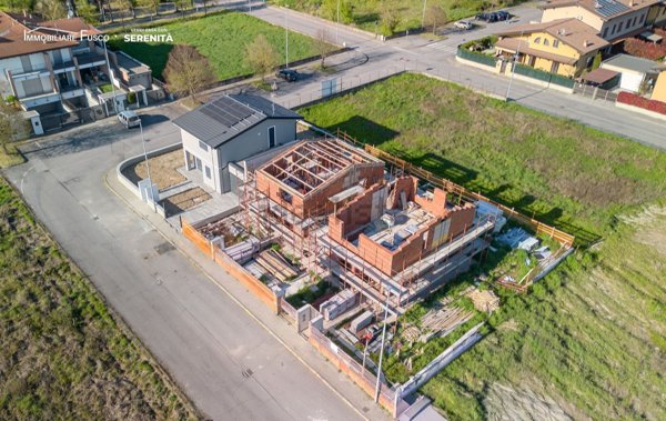 casa indipendente in vendita a Castiraga Vidardo