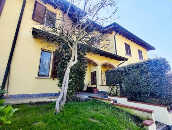 casa indipendente in vendita a Castiraga Vidardo