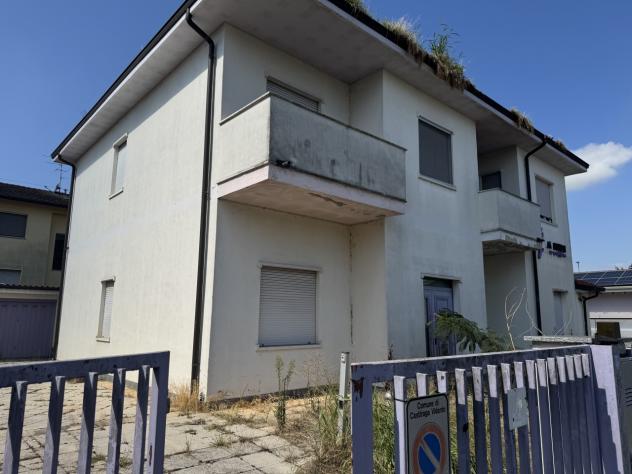 casa indipendente in vendita a Castiraga Vidardo