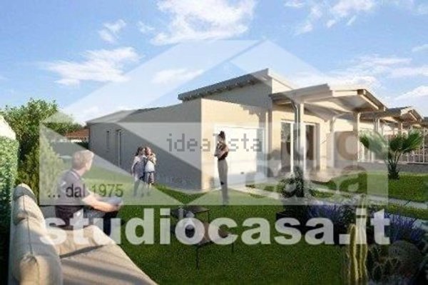 casa indipendente in vendita a Castiraga Vidardo