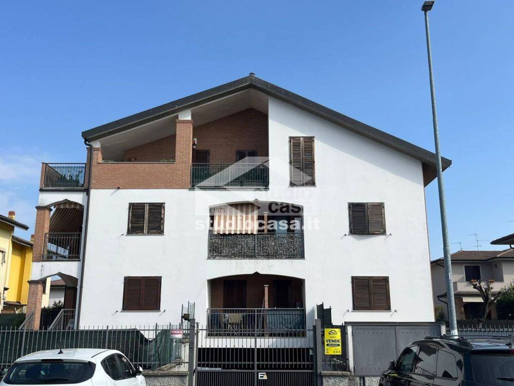 appartamento in vendita a Castiraga Vidardo