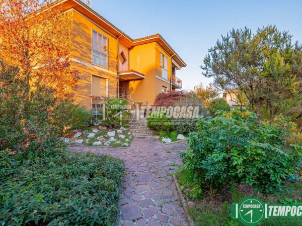 appartamento in vendita a Castiraga Vidardo