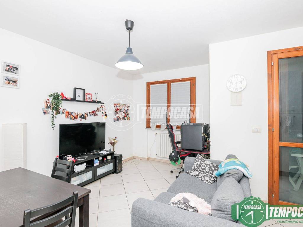 appartamento in vendita a Castiraga Vidardo in zona Vidardo