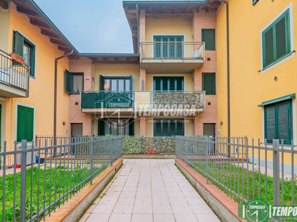 appartamento in vendita a Castiraga Vidardo in zona Vidardo