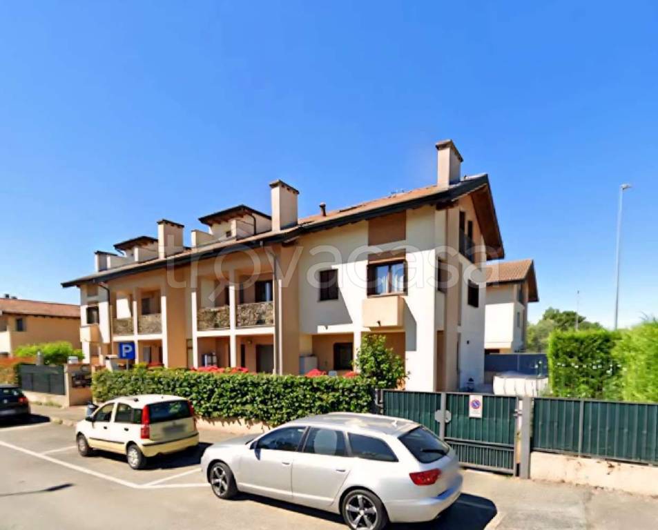 appartamento in vendita a Castiraga Vidardo in zona Vidardo