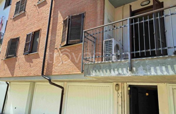 appartamento in vendita a Castiraga Vidardo