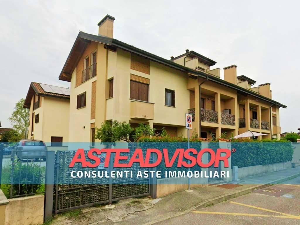 appartamento in vendita a Castiraga Vidardo in zona Vidardo