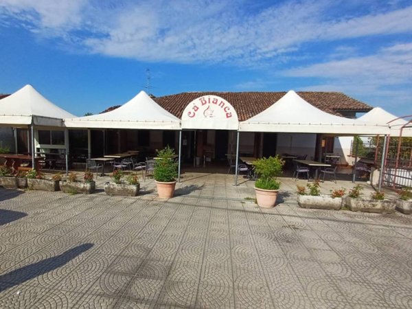 negozio in vendita a Castiraga Vidardo in zona Vidardo