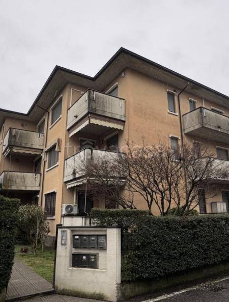 appartamento in vendita a Castiraga Vidardo in zona Vidardo