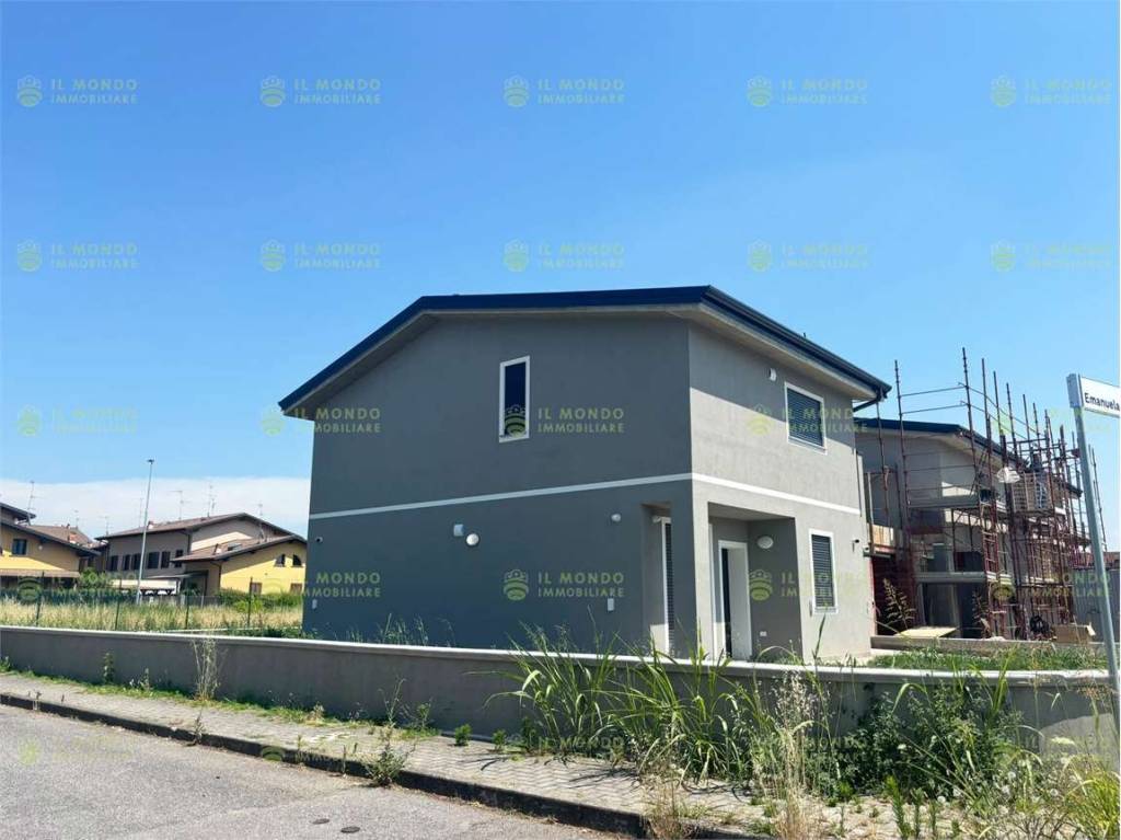 casa indipendente in vendita a Castiraga Vidardo in zona Vidardo