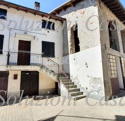 casa indipendente in vendita a Parodi Ligure in zona Cadepiaggio