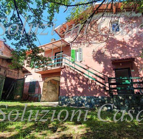 casa indipendente in vendita a Parodi Ligure