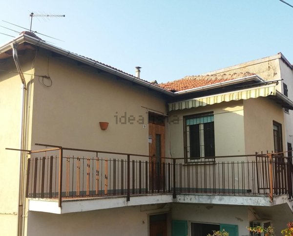 casa indipendente in vendita a Parodi Ligure