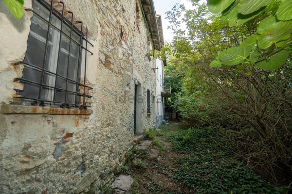 quadrivano in vendita a Parodi Ligure