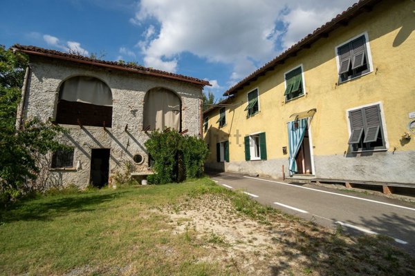 casa indipendente in vendita a Parodi Ligure