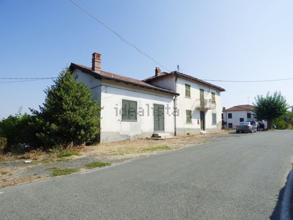 casa indipendente in vendita a Parodi Ligure
