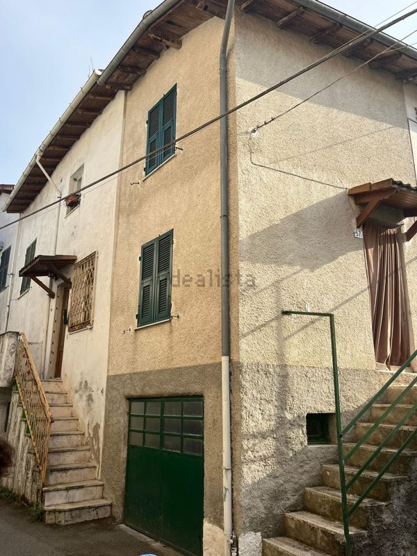 appartamento in vendita a Parodi Ligure in zona Tramontana