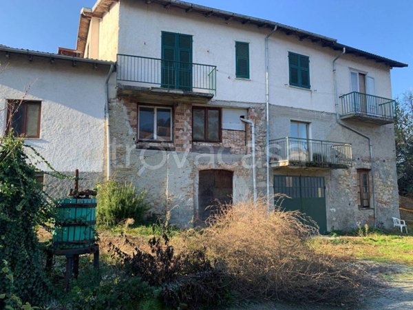 casa indipendente in vendita a Parodi Ligure