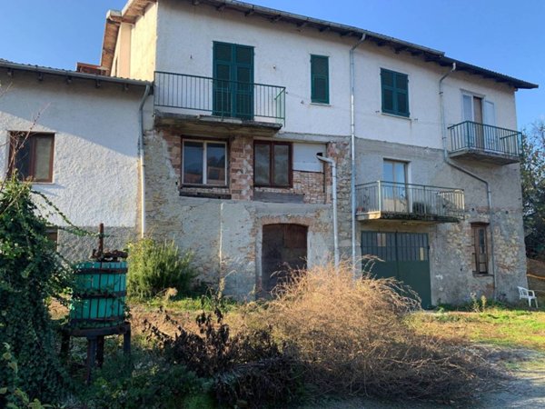 casa indipendente in vendita a Parodi Ligure