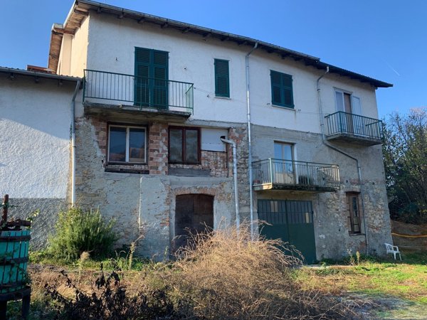 casa indipendente in vendita a Parodi Ligure