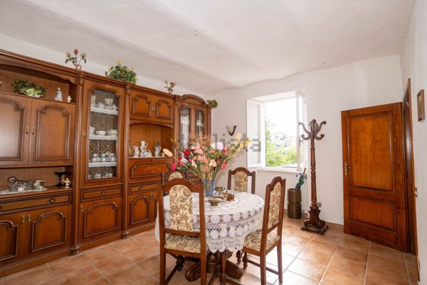 casa indipendente in vendita a Parodi Ligure