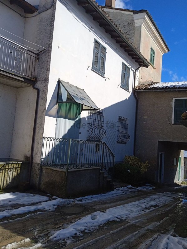 casa indipendente in vendita a Parodi Ligure