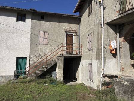 casa indipendente in vendita a Parodi Ligure
