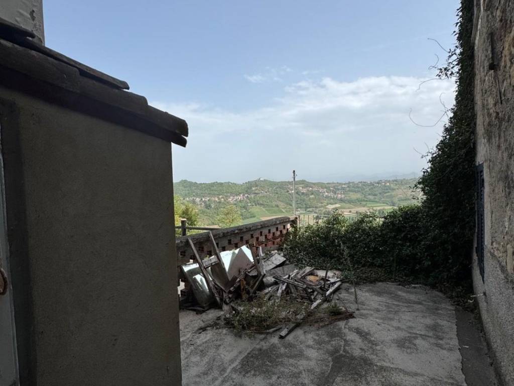casa indipendente in vendita a Parodi Ligure