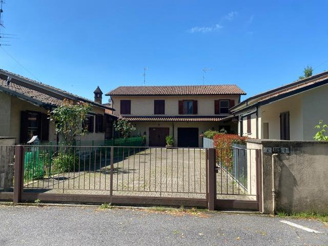 casa indipendente in vendita a Cavenago d'Adda