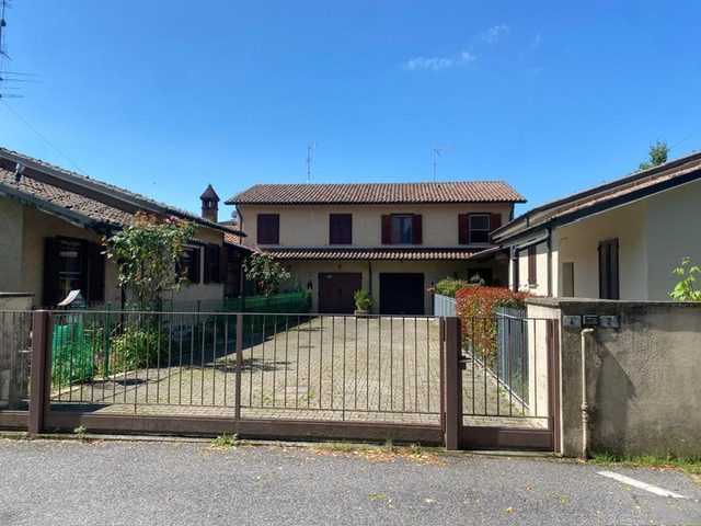 casa indipendente in vendita a Cavenago d'Adda