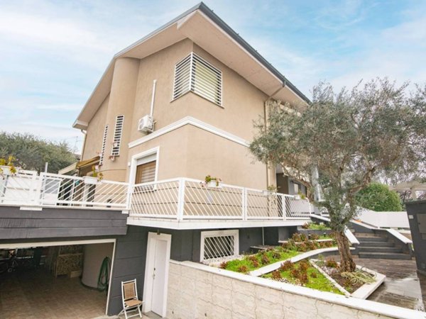 quadrivano in vendita a Cavenago d'Adda