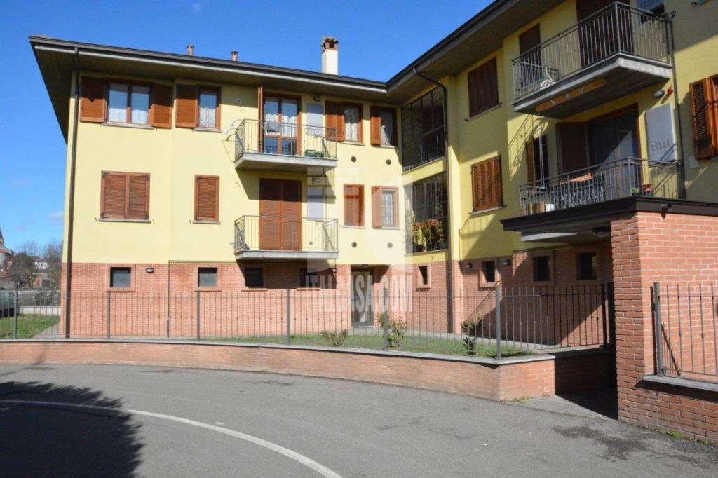 appartamento in vendita a Cavenago d'Adda