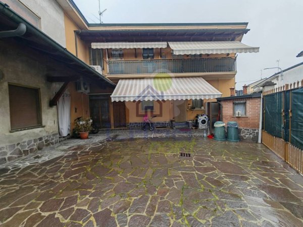 casa indipendente in vendita a Cavenago d'Adda