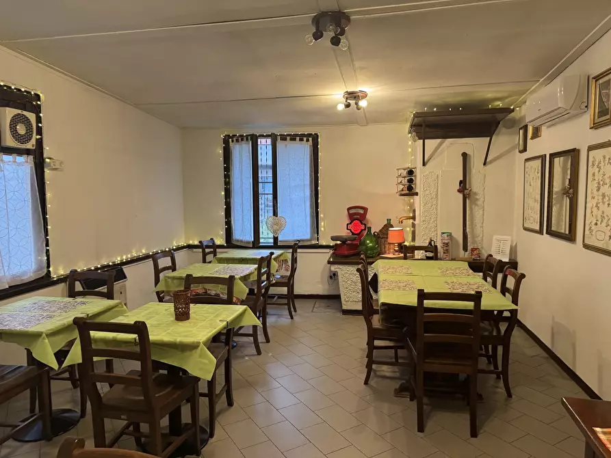 negozio in vendita a Cavenago d'Adda